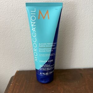Moroccanoil Blonde Perfecting Purple Shampoo 6.7 oz